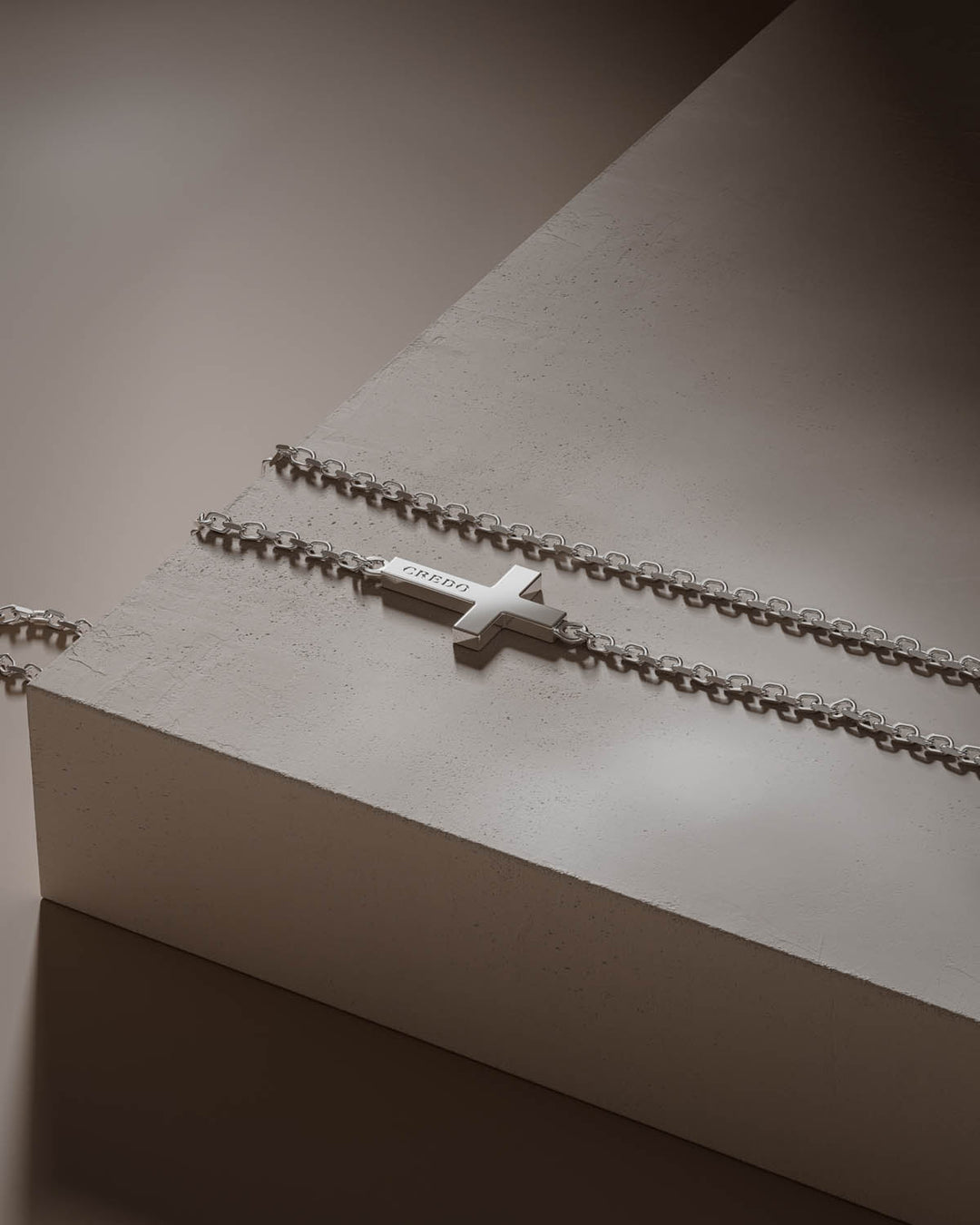 Side cross necklace in silver, second view